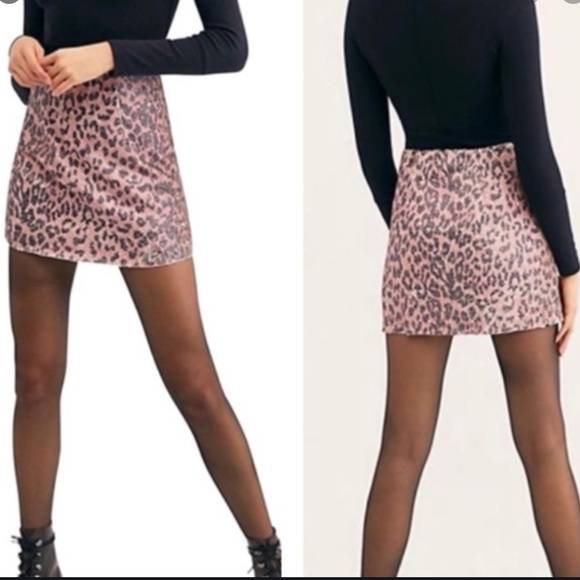 Free People Skinny Sequin Pink Cheetah Skirt Mini - Picture 3 of 9
